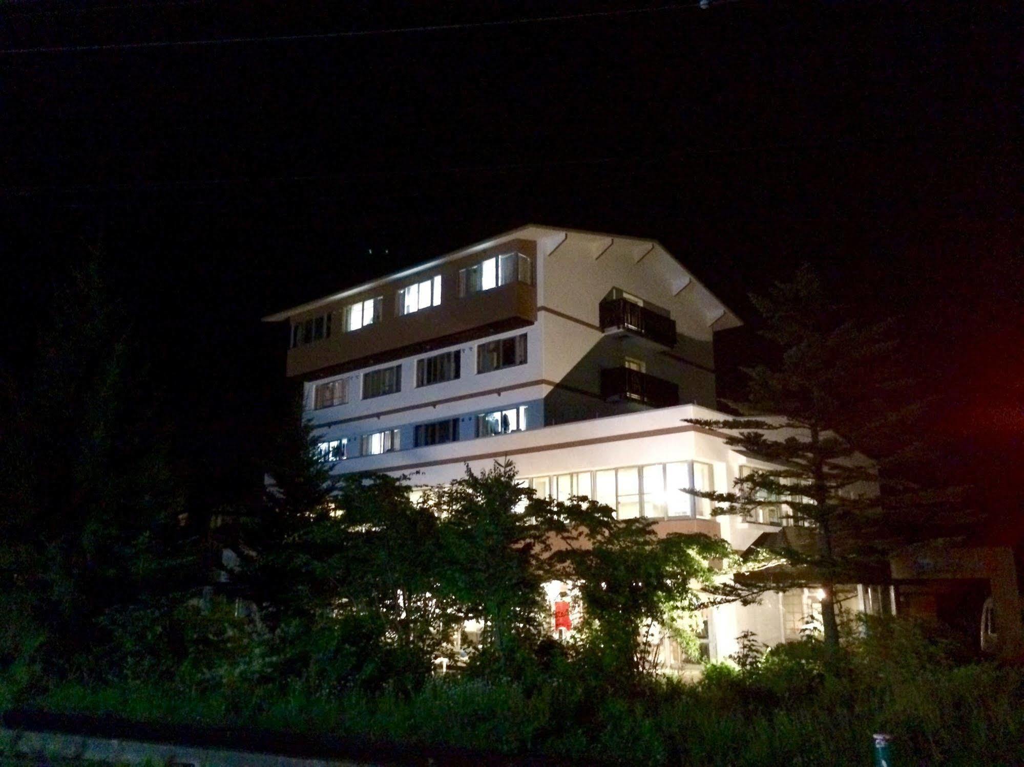 Mountside Jodel Hotel Hakuba Exterior photo