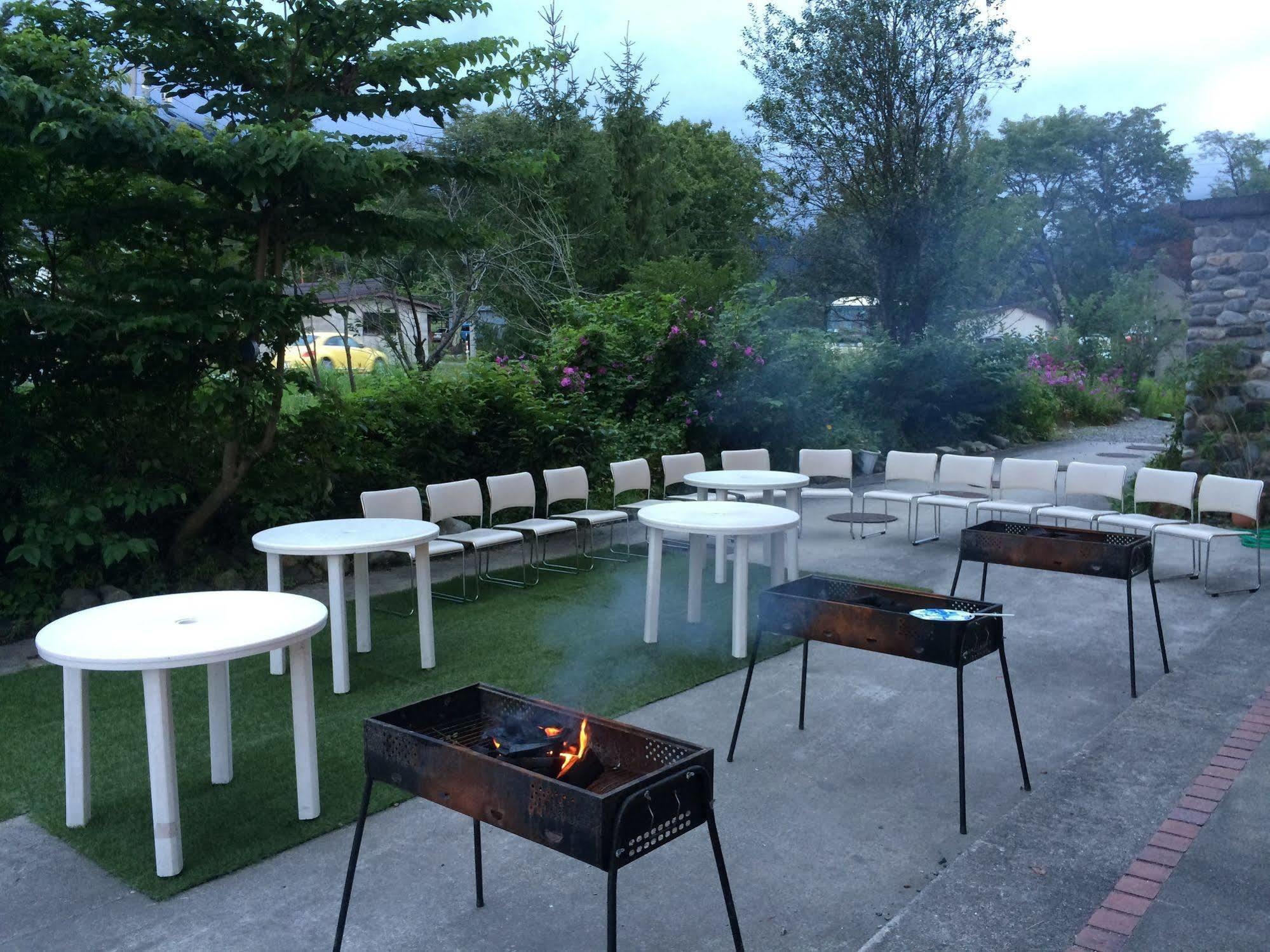 Mountside Jodel Hotel Hakuba Exterior photo