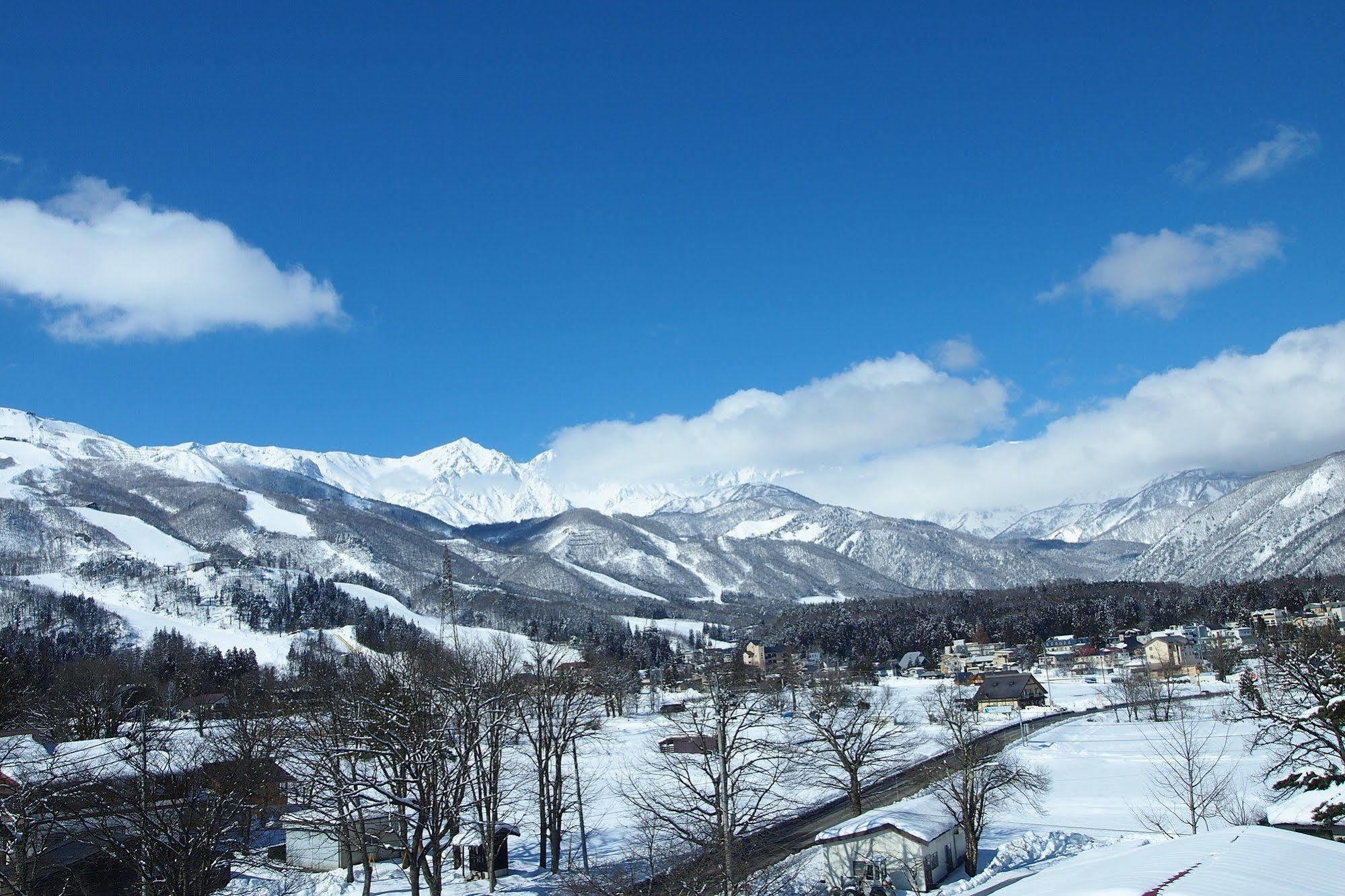 Mountside Jodel Hotel Hakuba Exterior photo
